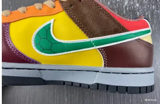 SB DH0952-100  Dunk  Mario Nike Low 0608